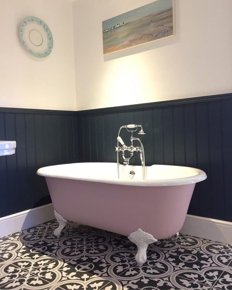 stand alone bath
