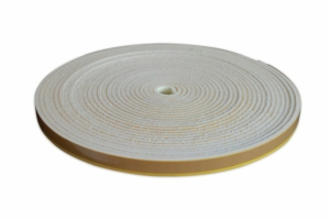 Warmup perimeter edging strip