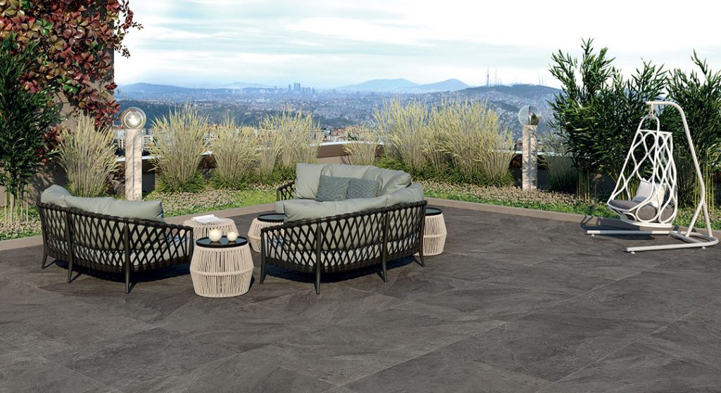 Anthracite Riverstone Outdoor