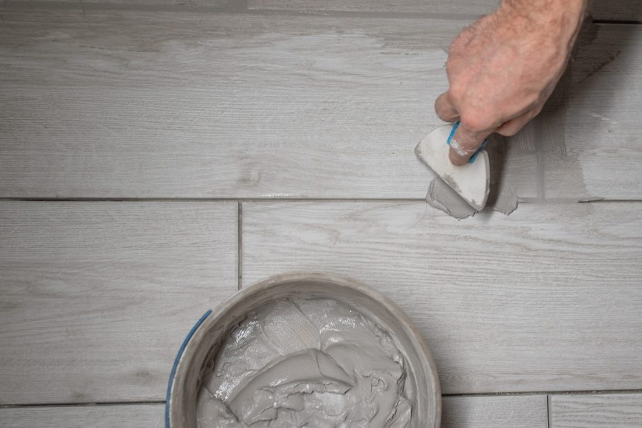 Ready Mixed Tile Adhesive and Grout for Wood