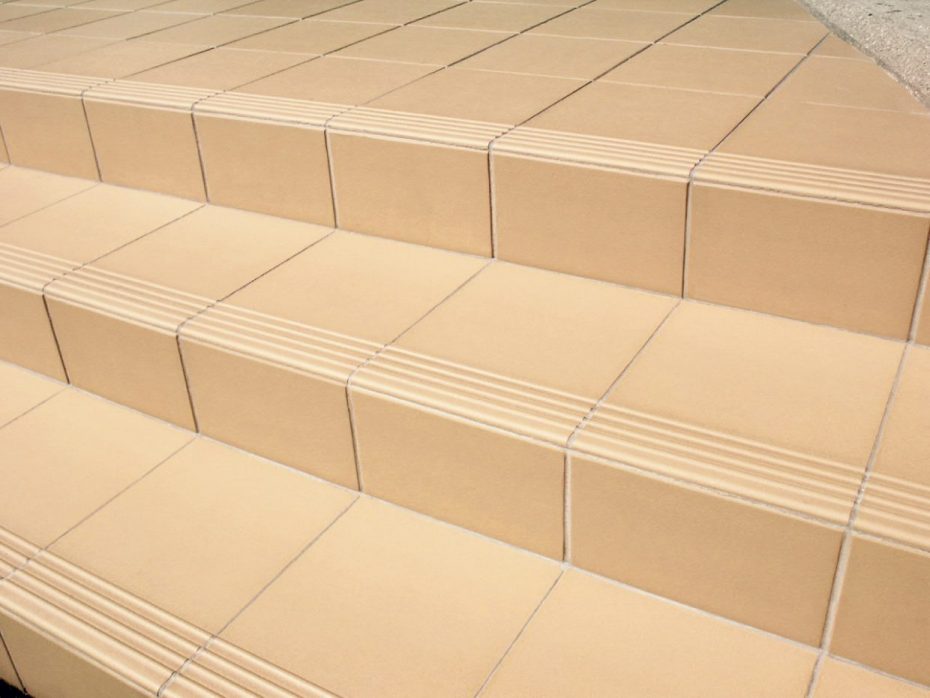 Cream quarry tiles
