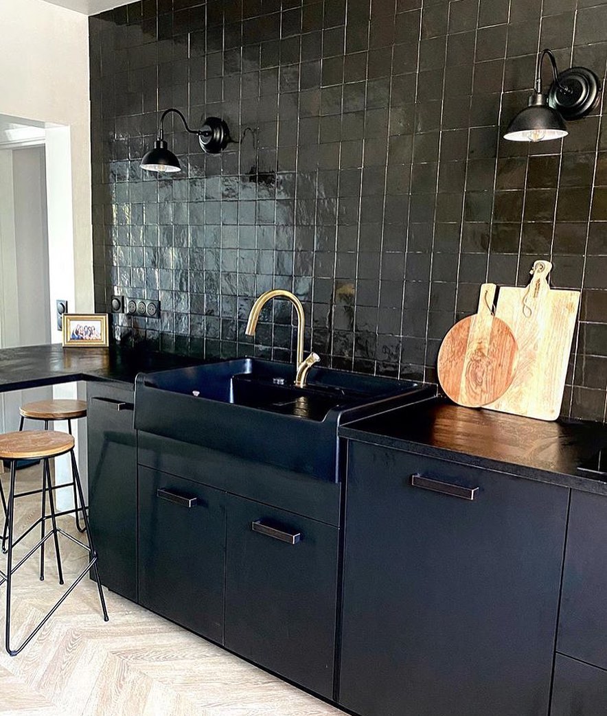 Black Kitchen Tile Ideas - 11 ways to embrace the dark side