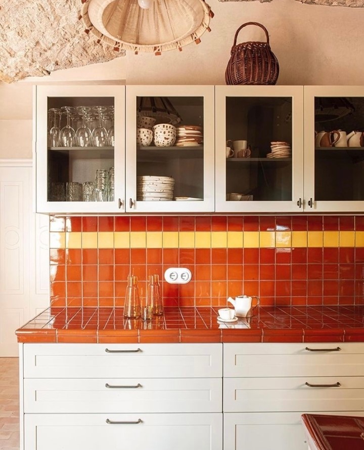 Red Kitchen Tile Ideas - vamp up your kitchen area