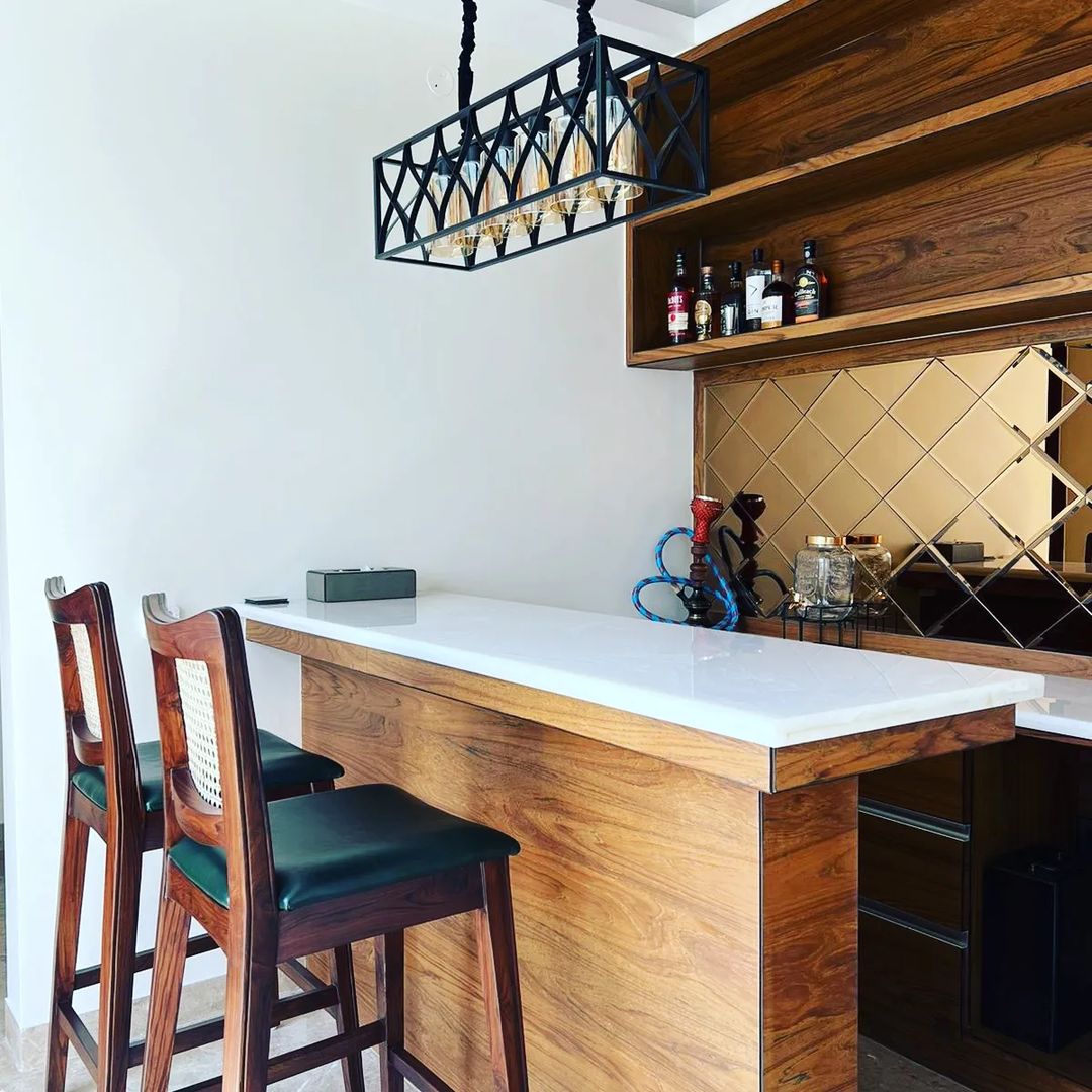 Mirror Bar tiles