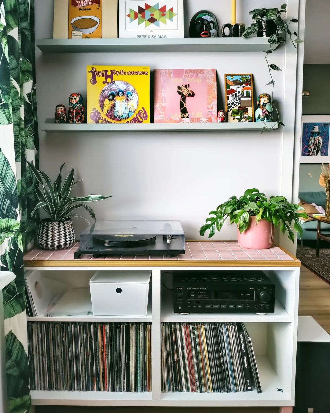 Pink tiled shelf top