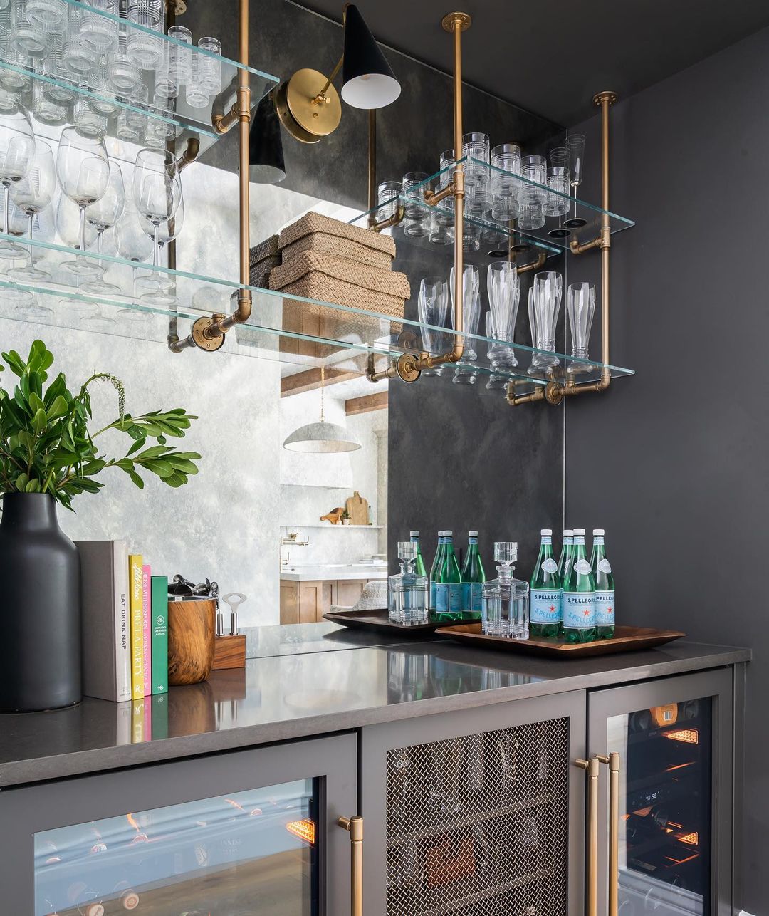 Moody Grey Bar tiles