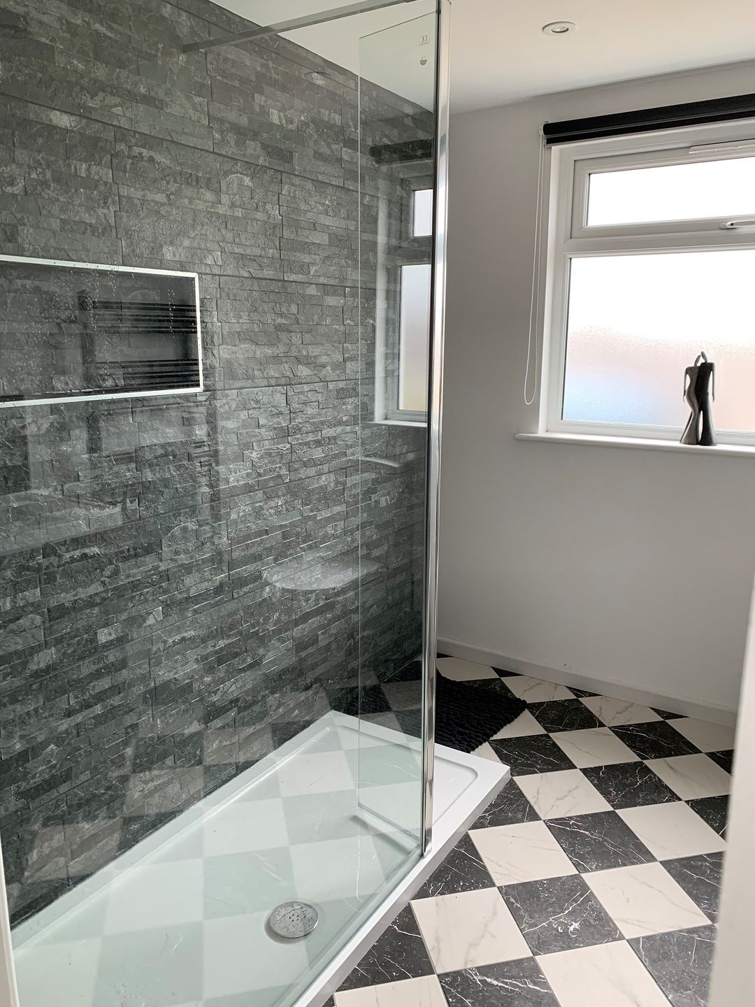 Splitface tiles can be used in bathrooms and kitchens, to create feature walls and to clad fireplaces and media walls. They can also be used externally.